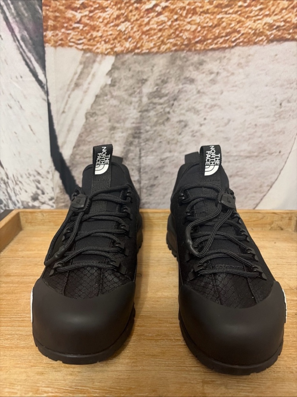 The North Face Glenclyffe Low Triple Black Shoes Men’s Size 6 - Picture 3 of 9